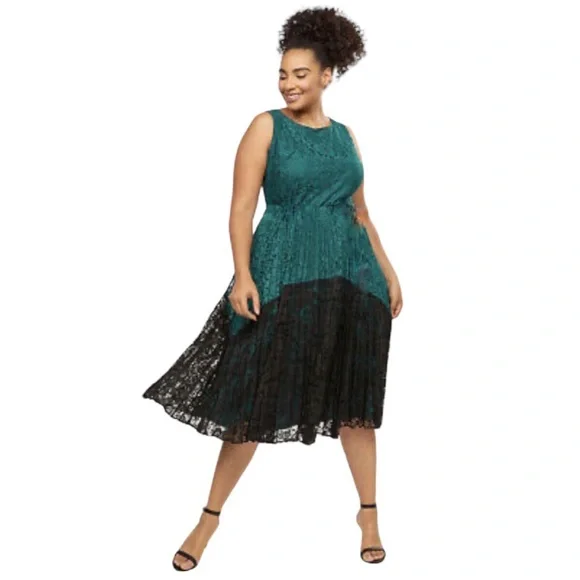 chinese dress ladies Meadow Lace Midi Dress - Ivory
